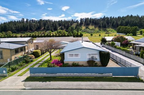 Photo of property in 25 Arnott Street, Alexandra, 9320