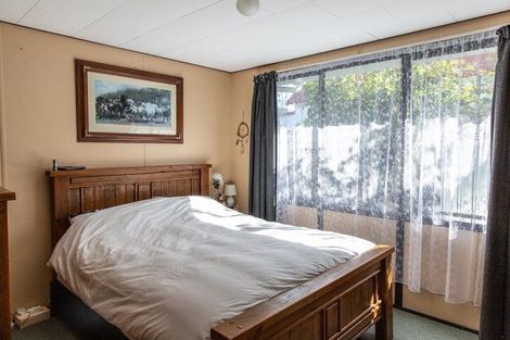 Photo of property in 8 Greenpark Way, Greerton, Tauranga, 3112