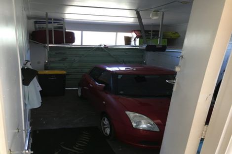 Photo of property in 2/33 Miles Avenue, Papatoetoe, Auckland, 2025