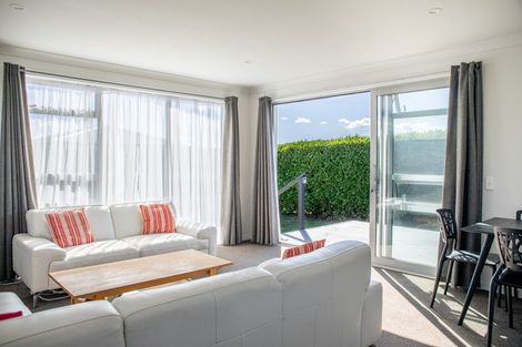 Photo of property in 15 Tuscan Lane, Martinborough, 5711