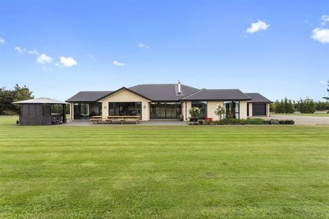 Photo of property in 53 Swamp Road, Loburn, Rangiora, 7472