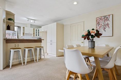 Photo of property in 4 Ashmore Lane, Strowan, Christchurch, 8052