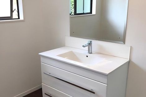 Photo of property in 45 Gilbass Avenue, Hamilton Lake, Hamilton, 3204