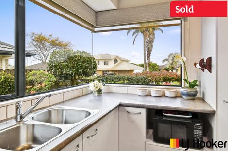 Photo of property in 2a Dan Bryant Place, Pukekohe, 2120