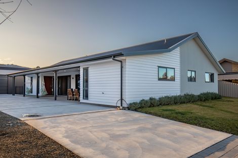 Photo of property in 12 Annan Street, Clyde, 9330