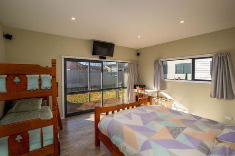 Photo of property in 12 Annan Street, Clyde, 9330