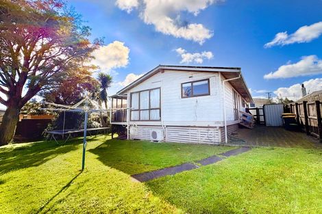 Photo of property in 2/3 Rogers Road, Manurewa, Auckland, 2102