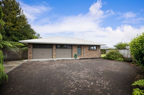 Photo of property in 10c Kinross Drive, Merrilands, New Plymouth, 4312