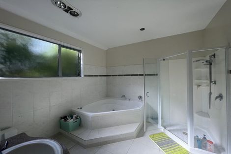 Photo of property in 19 East Coast Road, Milford, Auckland, 0620