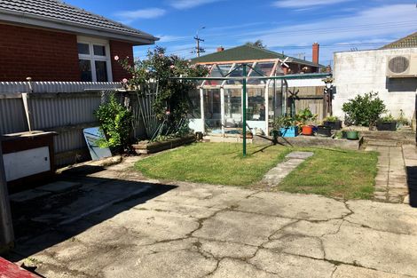 Photo of property in 73 Cutten Street, South Dunedin, Dunedin, 9012