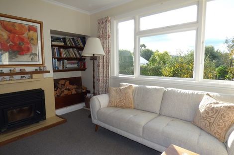 Photo of property in 8a Wharfe Street, South Hill, Oamaru, 9400