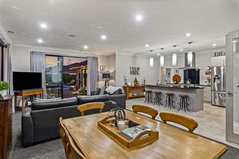 Photo of property in 85 Kotuku Drive, Paraparaumu Beach, Paraparaumu, 5032