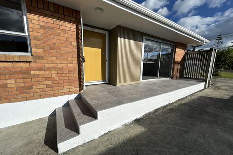 Photo of property in 1/22 Ambler Avenue, Glen Eden, Auckland, 0602