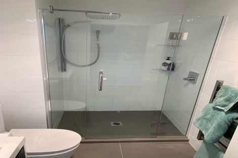 Photo of property in 10 Touhou Road, Hobsonville, Auckland, 0616