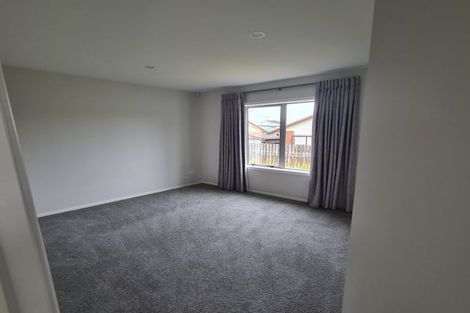 Photo of property in 2/7 Chapel Street, Papakura, 2110