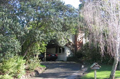 Photo of property in 13 Paewai Road, Glen Eden, Auckland, 0602