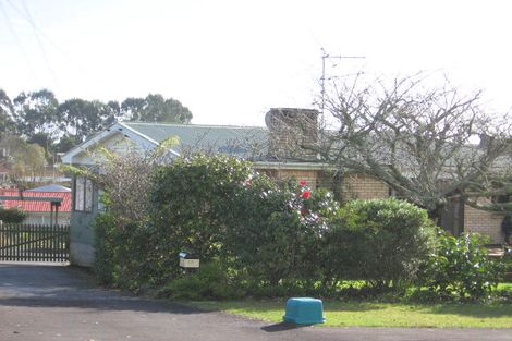 Photo of property in 42 Houchens Road, Glenview, Hamilton, 3206