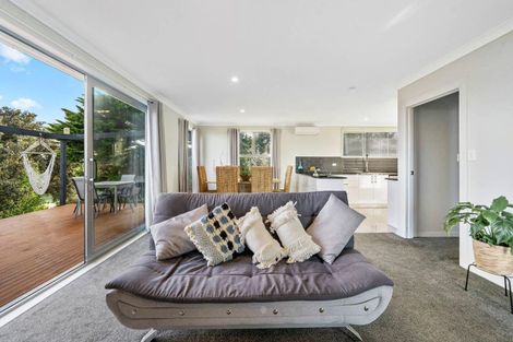 Photo of property in 276 Peka Peka Road, Peka Peka, Waikanae, 5391