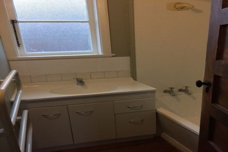 Photo of property in 8 Ashby Place, Bryndwr, Christchurch, 8052