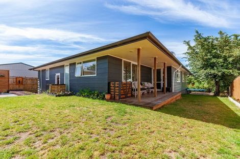 Photo of property in 16 Marshall Avenue, Richmond Heights, Taupo, 3330