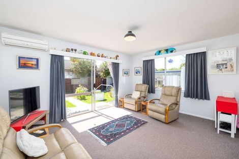 Photo of property in 2/46 Aldwins Road, Phillipstown, Christchurch, 8062