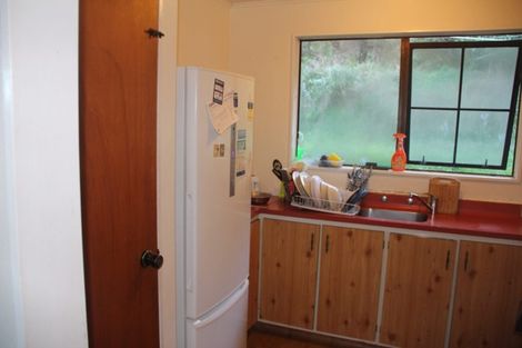 Photo of property in 23 Dominica Crescent, Grenada Village, Wellington, 6037