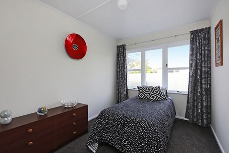 Photo of property in 44 Clarence Cox Crescent, Pirimai, Napier, 4112
