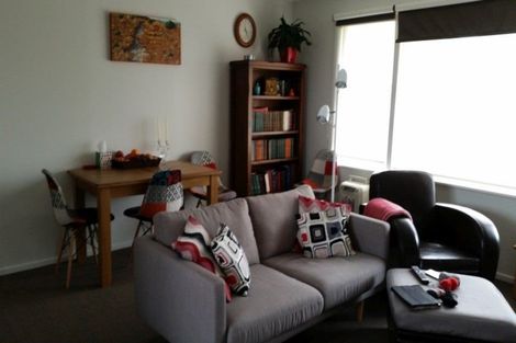 Photo of property in 4/42 Felton Mathew Avenue, Saint Johns, Auckland, 1072