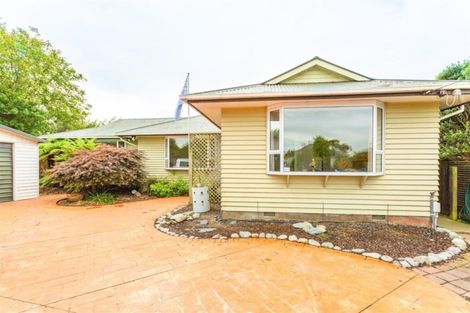 Photo of property in 60 Bevington Street, Avonhead, Christchurch, 8042