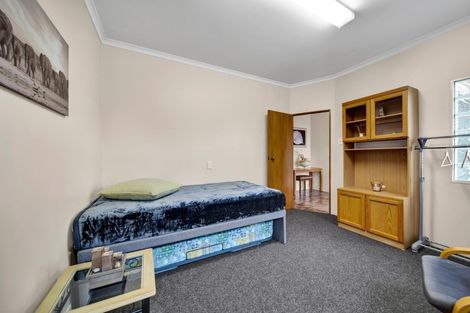 Photo of property in 339a Devon Street West, New Plymouth, 4310