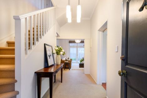 Photo of property in 256 Lake Road, Hauraki, Auckland, 0622