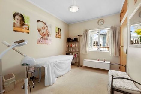 Photo of property in 2 Potomaru Street, Boulcott, Lower Hutt, 5010