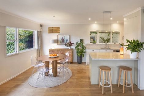 Photo of property in 101 Churchill Drive, Crofton Downs, Wellington, 6035