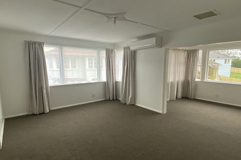 Photo of property in 10 Stenhope Crescent, Corstorphine, Dunedin, 9018