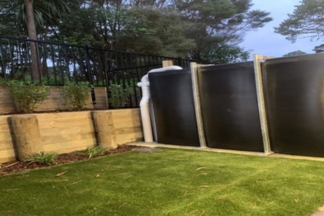 Photo of property in 4/58 Kemp Road, Massey, Auckland, 0614