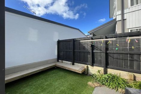 Photo of property in 6 Manea Lane, Glen Innes, Auckland, 1072
