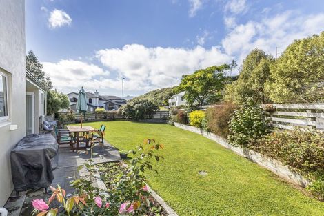 Photo of property in 4 Botany Lane, Whitby, Porirua, 5024