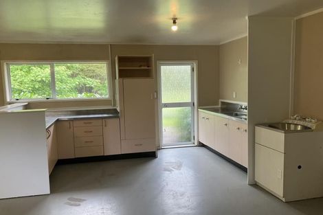 Photo of property in 302 Pine Valley Road, Dairy Flat, Silverdale, 0992