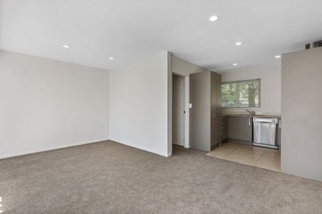 Photo of property in 3/37 Waipa Street, Birkenhead, Auckland, 0626