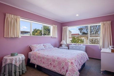 Photo of property in 174 Bath Street, Levin, 5510