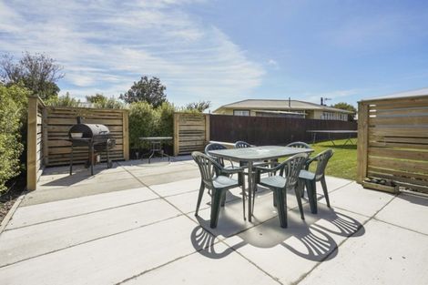 Photo of property in 6 Tararua Terrace, Cloverlea, Palmerston North, 4412