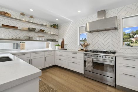 Photo of property in 163 Schnapper Road, Schnapper Rock, Auckland, 0632