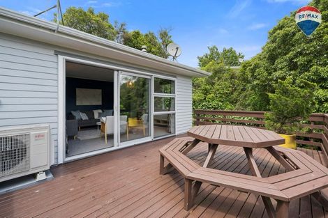 Photo of property in 86 Holborn Drive, Stokes Valley, Lower Hutt, 5019