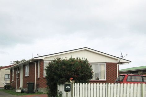 Photo of property in 32 Toru Road, Paraparaumu Beach, Paraparaumu, 5032