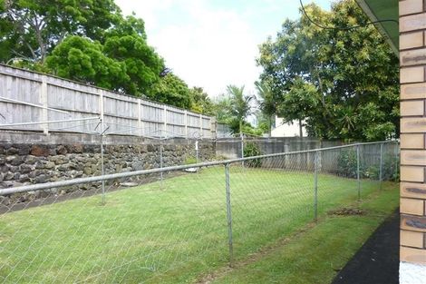 Photo of property in 5/25 Mount Albert Road, Mount Albert, Auckland, 1025