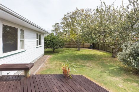 Photo of property in 1 Charwell Place, Highbury, Palmerston North, 4412