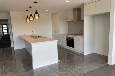 Photo of property in 63 Heartwood Avenue, Omokoroa, 3114