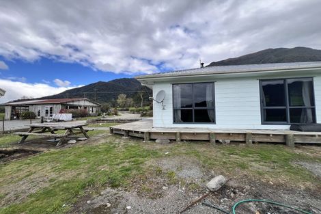 Photo of property in 1566 Lake Brunner Road, Inchbonnie, Kumara, 7875