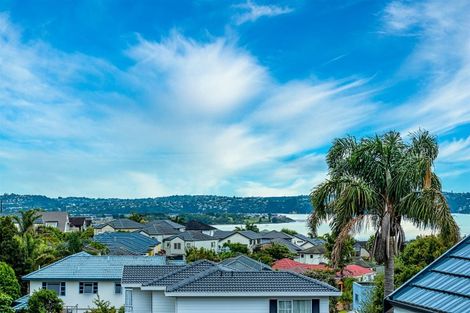 Photo of property in 123a Hobsonville Road, West Harbour, Auckland, 0618