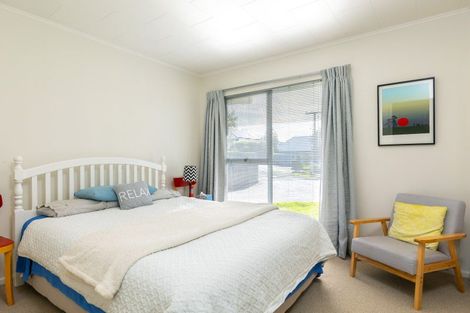 Photo of property in 9 Russell Street, Picton, 7220